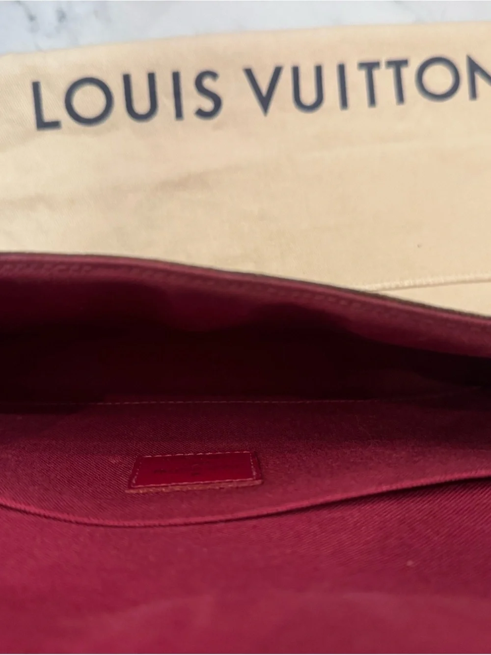 Louis Vuitton Pochette Felicie monogram fuchsia authentic complete set